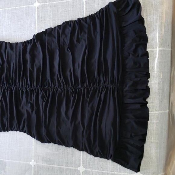 NWT BCBG Maxazria Black Empire Ruched Mini Dress Sleeveless V, Size M - Picture 4 of 12